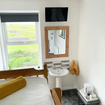 Breakers Guest house 3*